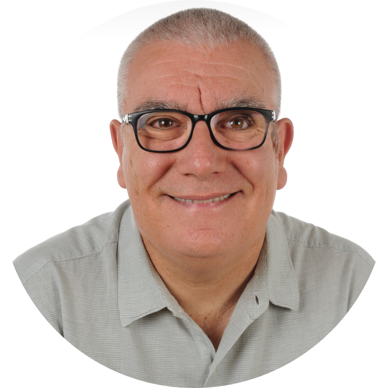 An image of Andrew Lamberti - professional life coach and experienced  manager of marketing and communications professional