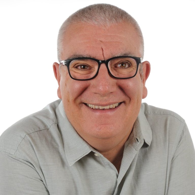 Image of Andrew Lamberti - professional life coach and founder of Coaching for Comms Image of Andrew Lamberti - professional life coach