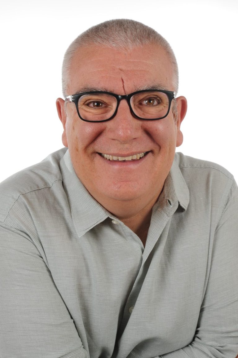 Andrew Lamberti Andrew Lamberti accredited life coach who coaches marketing, communications and PR professionals